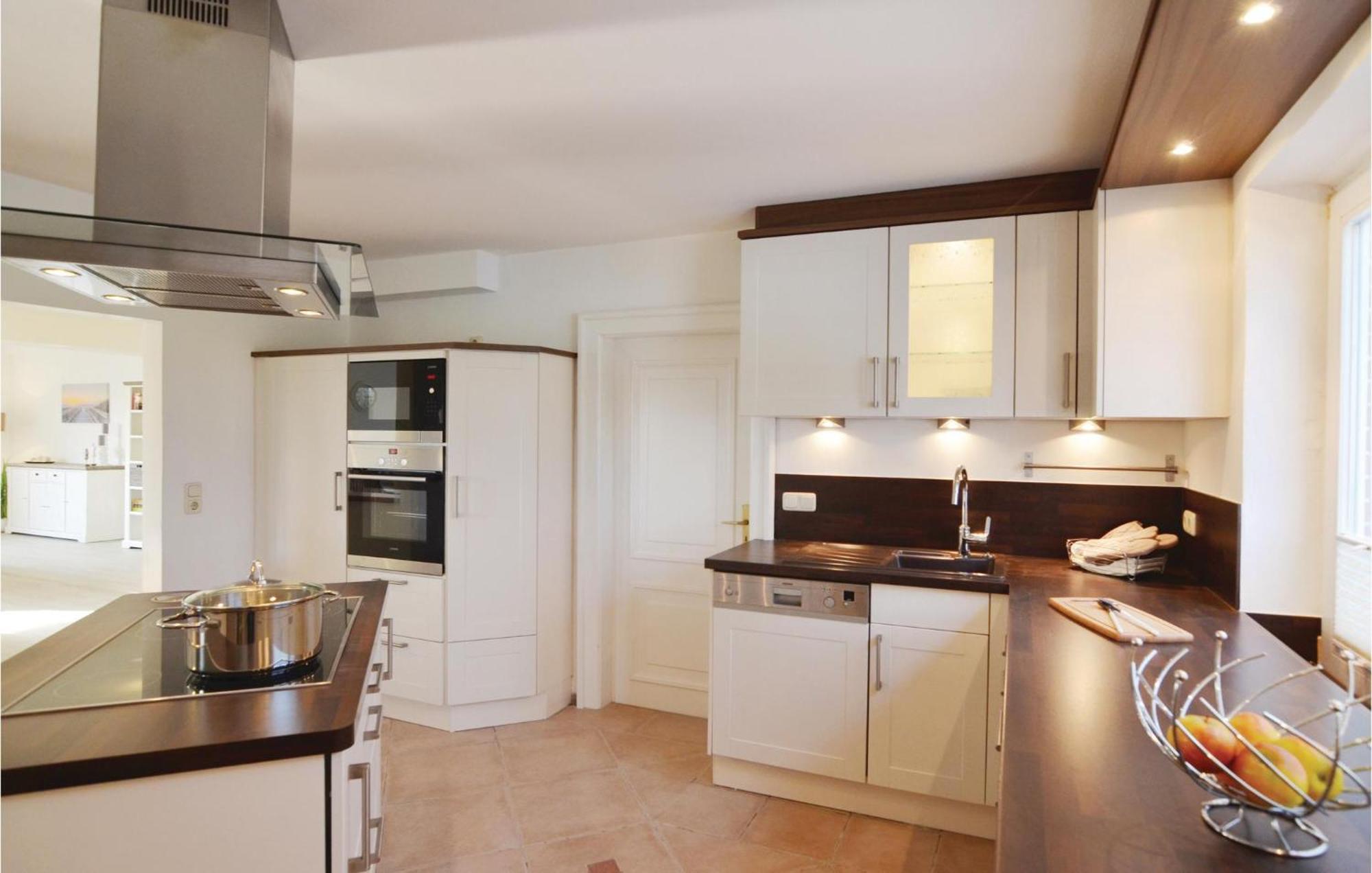 5 Bedroom Beautiful Home In Ockholm Екстер'єр фото