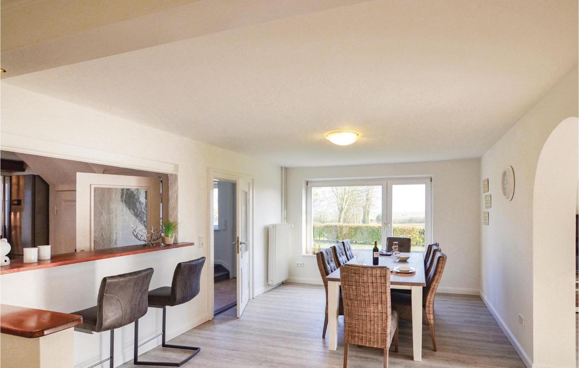 5 Bedroom Beautiful Home In Ockholm Екстер'єр фото